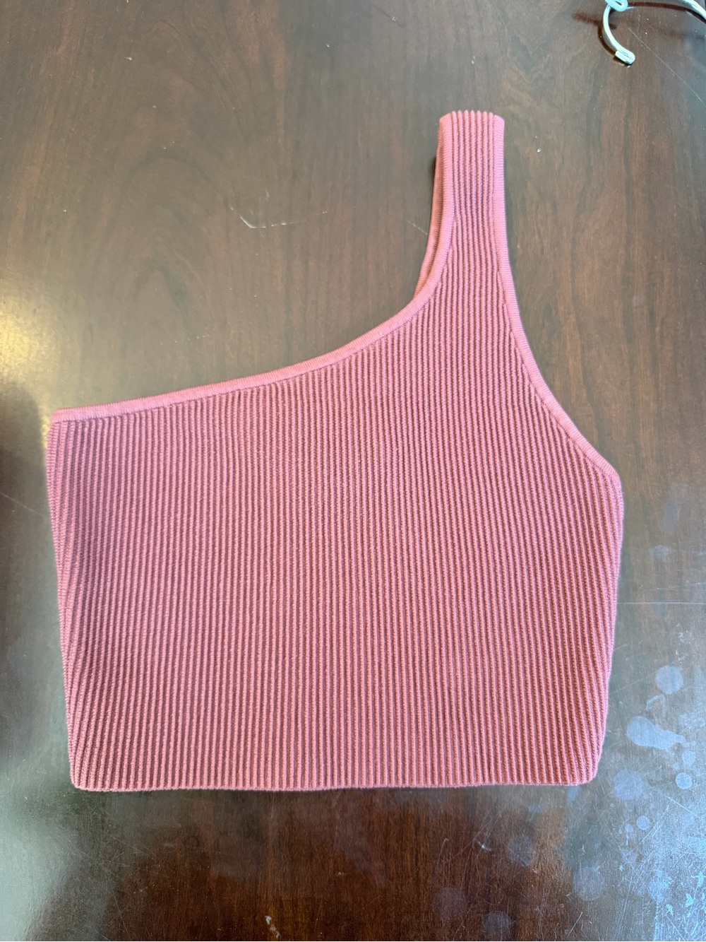 Babaton One-Shoulder Ribbed Crop Top in Mauve Pink